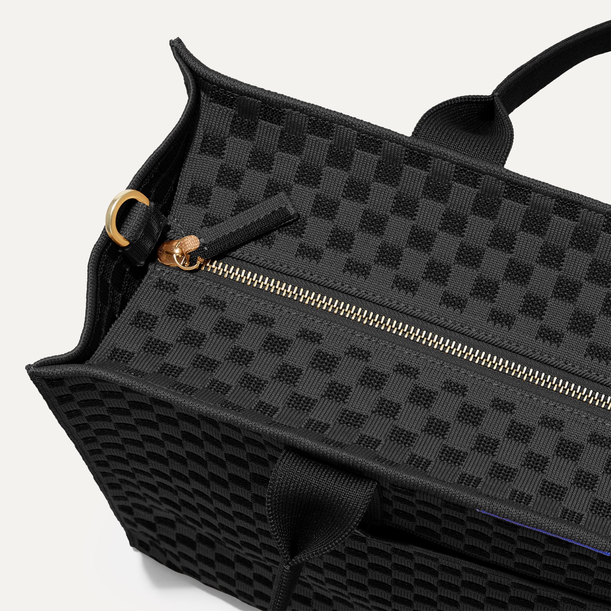 The Classic Tote - Black Sand - Image 9